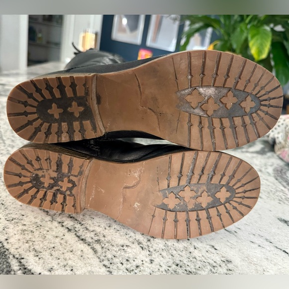 Steve Madden Knee High Black Leather Riding Boots Women's Size 8.5 - Picture 7 of 11